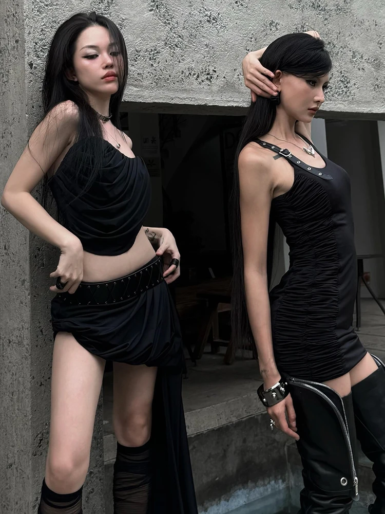 奇妙な猫モチーフのモダンでセクシーなローウエストプリーツスカートセット、レディースチューブトップタンクトップ、セクシーでクールなホットなツーピーススーツ