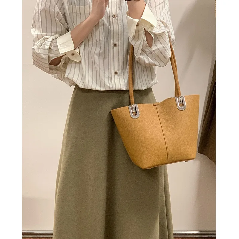 

Cow Leather Bucket Bag Spring High-capacity Cowhide Underarm Bags for Women All Match Office Lady Shoulder Bag Bolsas Mujer