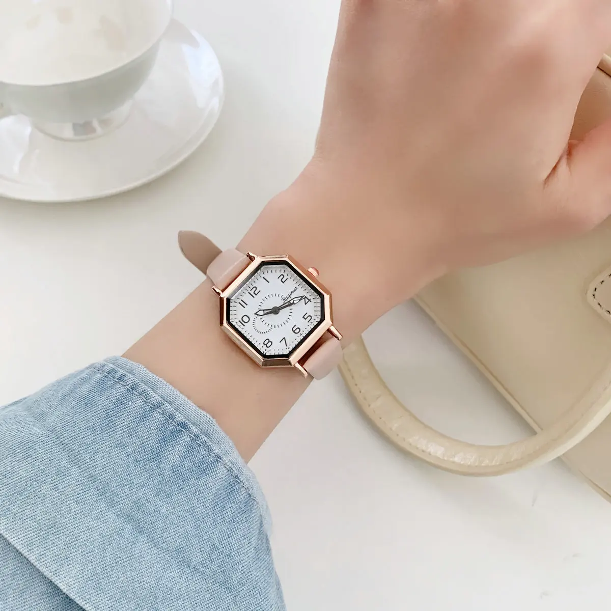 MSTIANQ Watch Women's High Sense Niche Retro Junior High School Students And Girls Simple Wind Temperament Quartz Watch