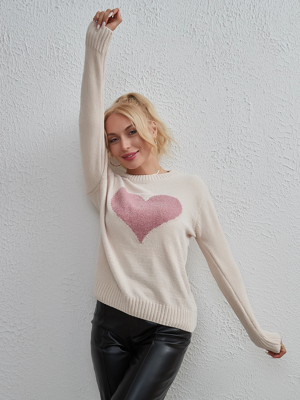 Wixra Women Autumn Winter Sweater O-Neck Heart Print Knitted Basic Pullover Sweater Female Casual Knitwear Top