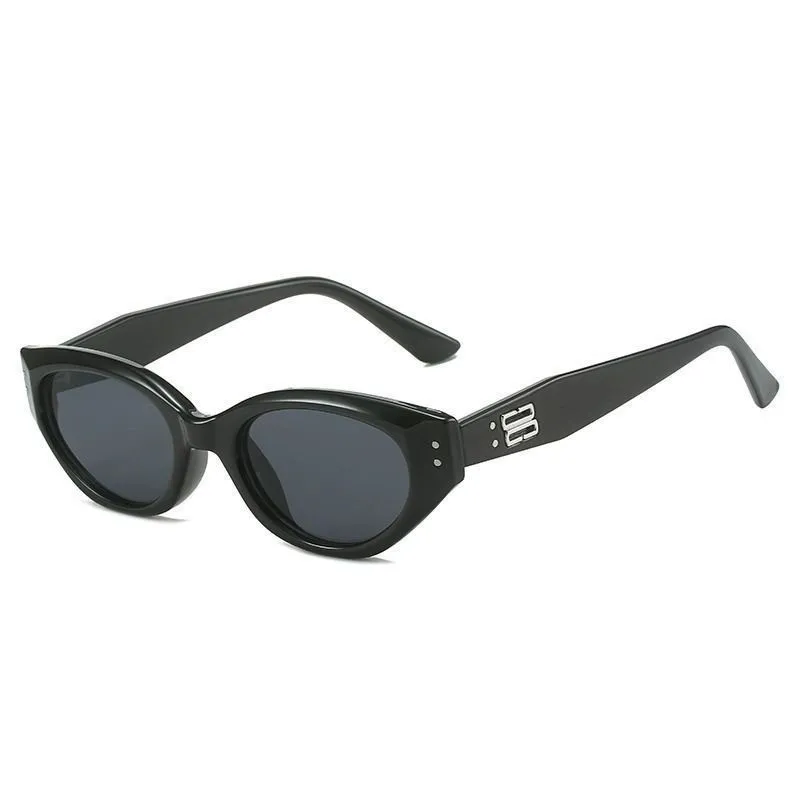 The New Retro Oval Frame Sunglasses Personality Catwalk Small Frame Sunglasses Glasses Men's/Women's Universal UV400 Eyewear image 5