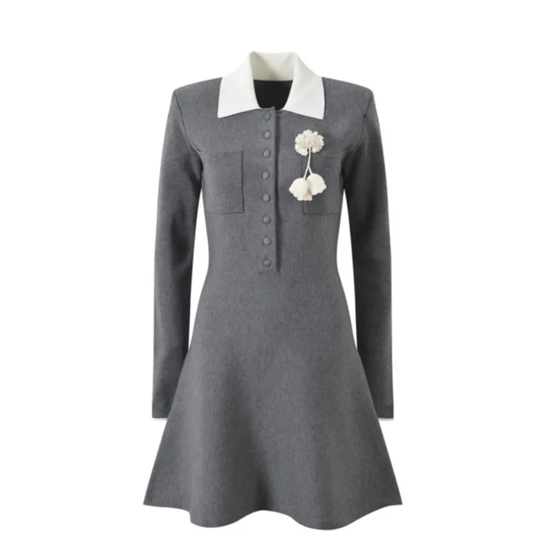 فستان LEOSOXS للنساء باللون الرمادي مع ياقة بيضاء وزر أمامي وأكمام طويلة وتنورة واسعة وديكور زهري لشبه رسمي جديد 2025