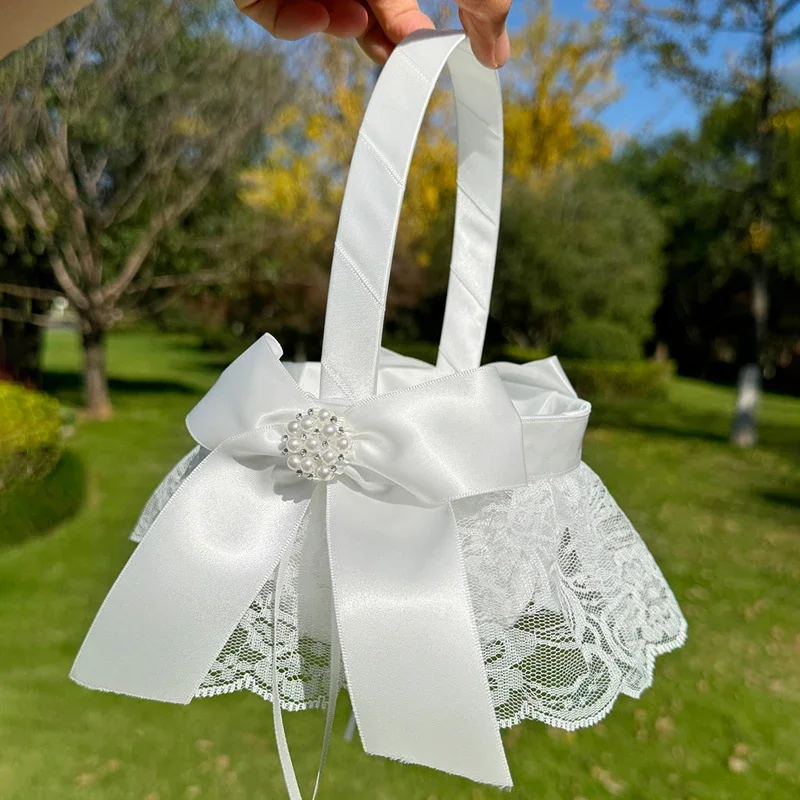 1pc Wedding Flower Girl Basket with Bowknot Satin Flower Basket for Wedding Ceremony Petal Candy Box Party Decoration Pearl Lace