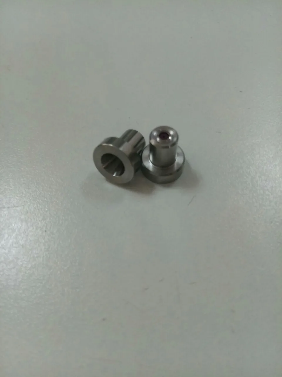 نموذج العين المساعدة F127-0.9 F126-0.9