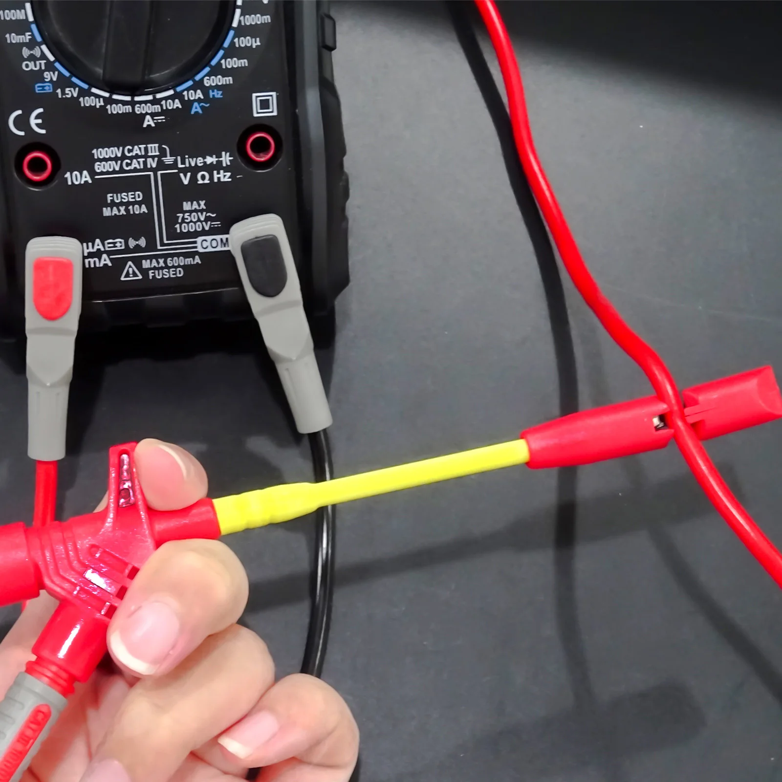 JXSINONE P5005 2Pcs 10A Professional เข็มเจาะคลิปทดสอบการทดสอบมัลติมิเตอร์ Probe Hook 4มม.
