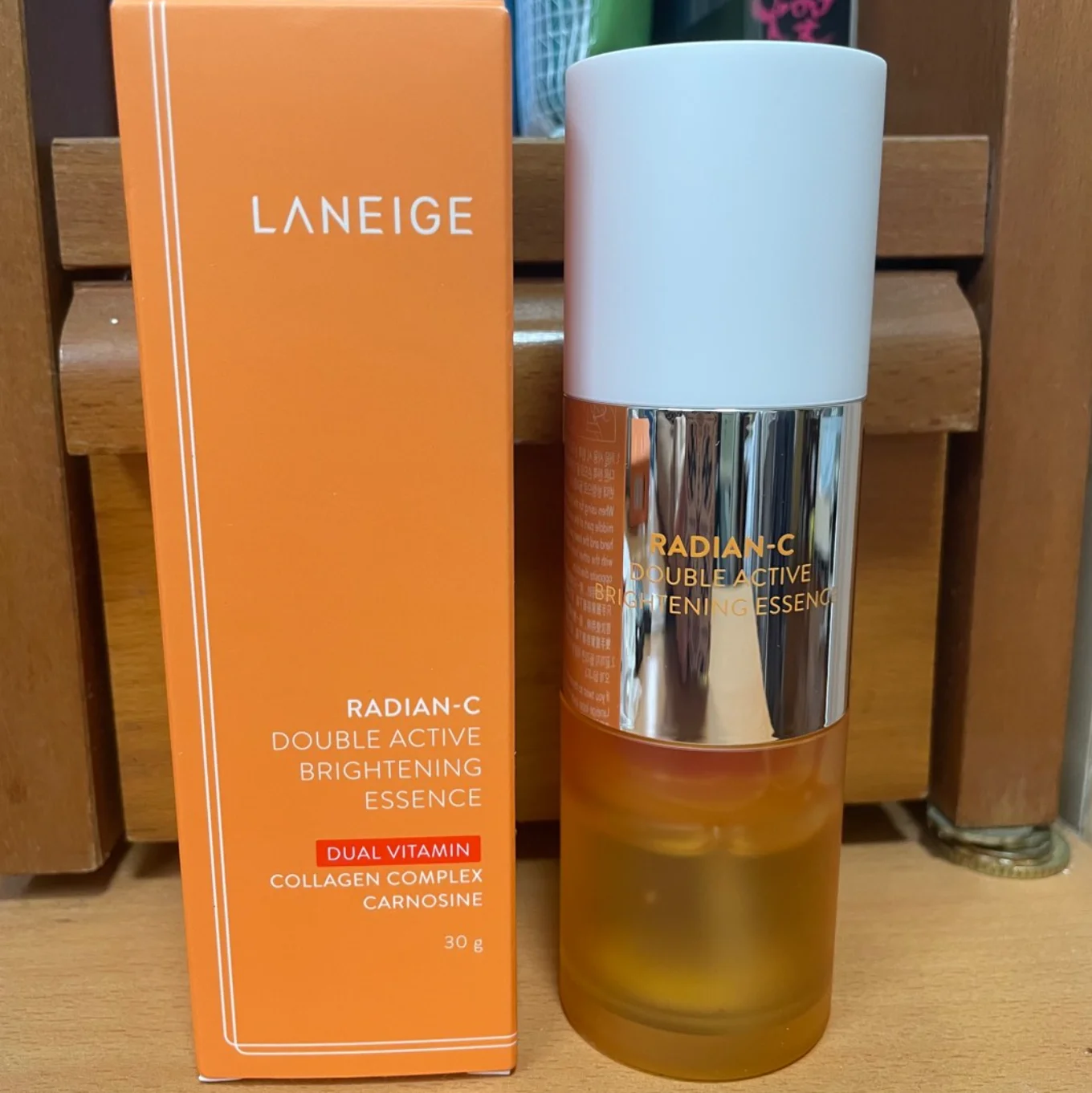Laneige Anti-oxygène Blanchissant Revitalisant Double Essence 30g Éclaircissant et Hydratant
