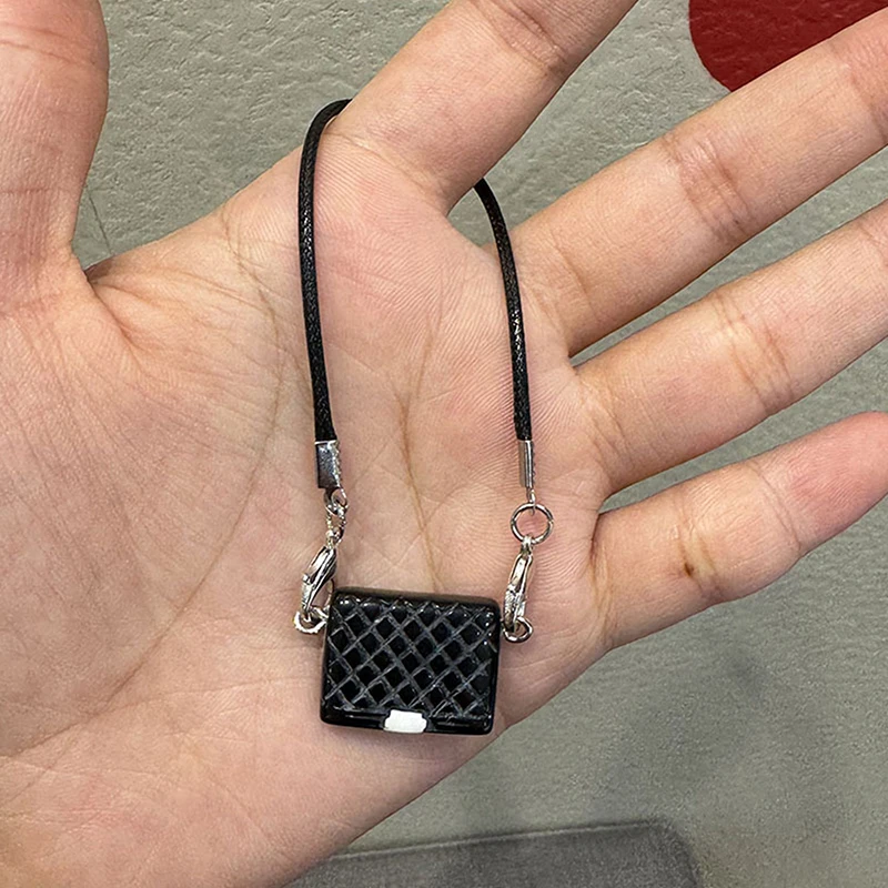 حار 1 قطعة PVC دمية حقيبة صغيرة فستان ألعاب من نسيج مخملي ل 15/17 سنتيمتر إكسسوارات دمي دمية معلقة الرقبة اكسسوارات المدرسية قلادة