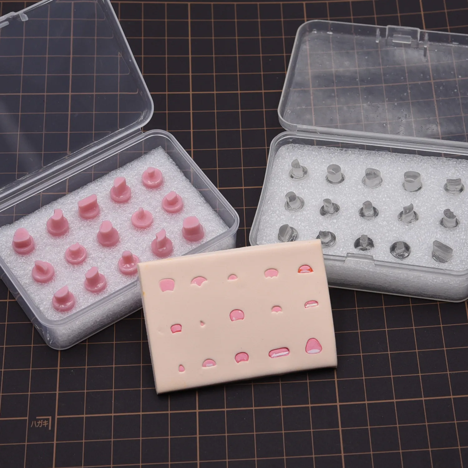 

15 Design Ultra-light Clay Stone Sculpture Hand-made Diy Q Version Doll Face Mouth Mold Stamping Hand-made Universal Modeling