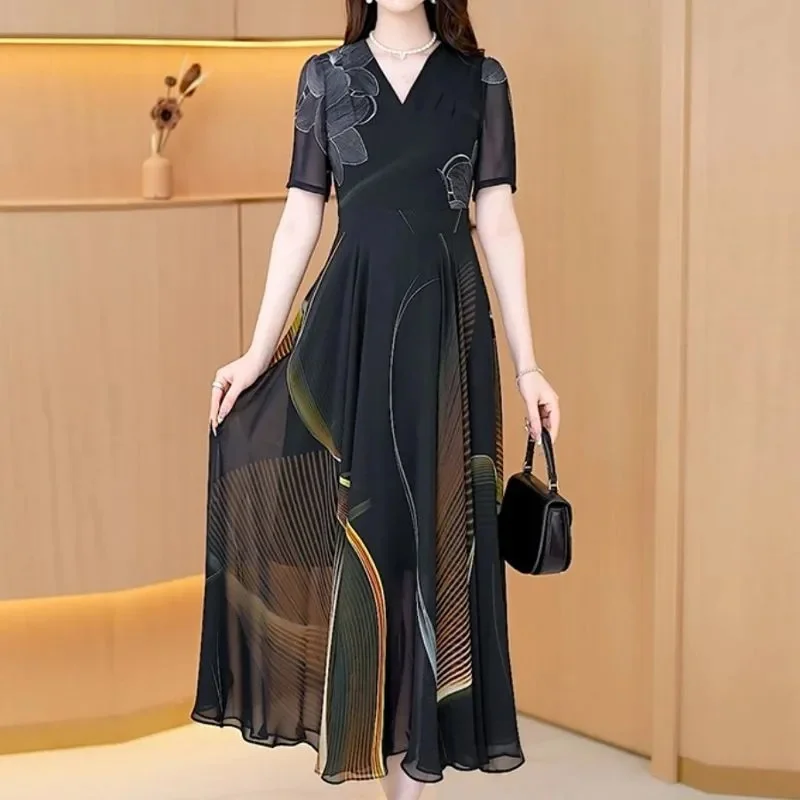 

Light Luxury Printed Dress for Women's 2023 Summer New Advanced Sense Casual Slim Age Reducing Western Style Large Swing Skirt