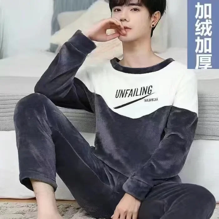 Coral Velvet Pajamas for Men Thickened and Plush Suitable for Youth Can Wear Outdoor Home Clothing Set in Winter