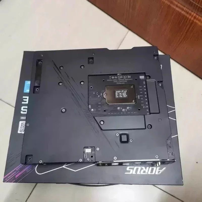 Para placa-mãe AORUS Z590 Xtreme