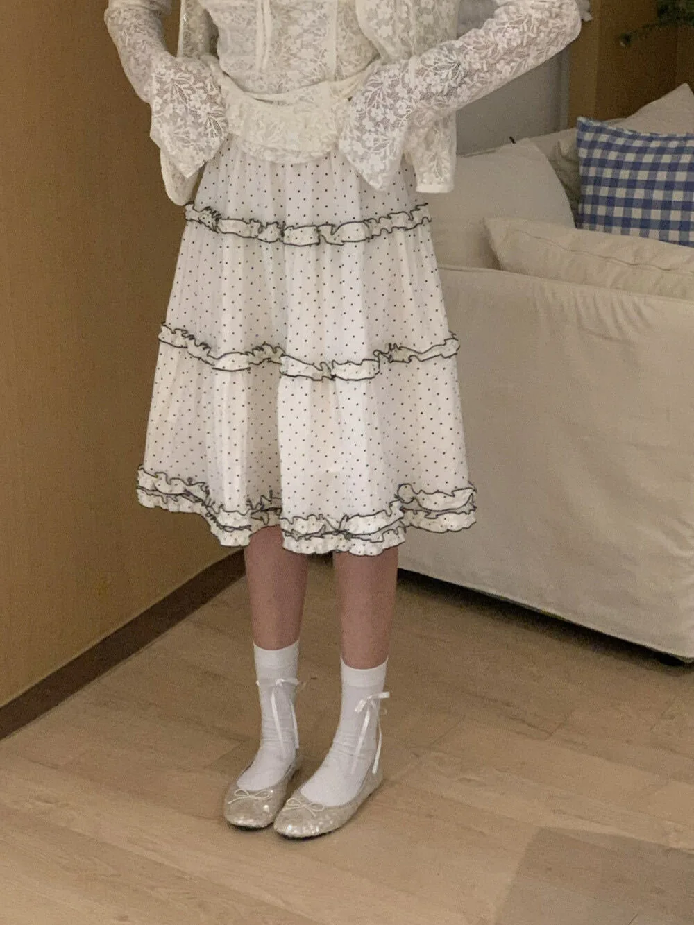 

Elegance Black White Polka Dot Tiered Midi Skirt Elastic Waist Ruffled Trim Casual Summer A-line Skirt Edible Tree Fungus Skirts