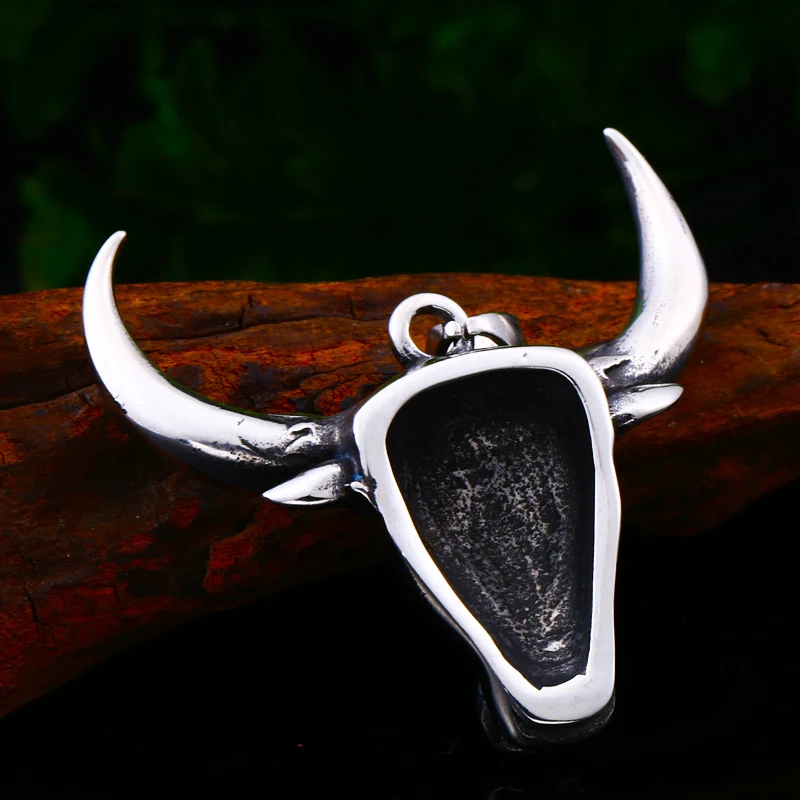 Copper electroplated gold steel warrior bull head turquoise pendant Vintage personalized stainless steel pendants wholesale cust