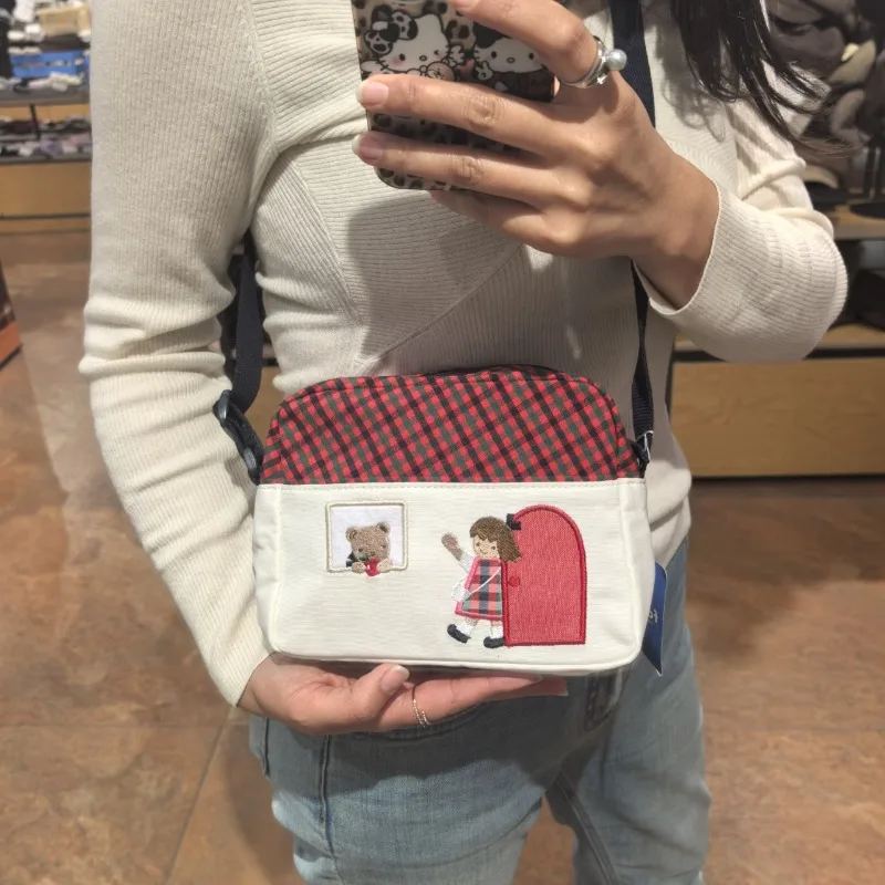 

Cartoon Crossbody Bag Women's Embroidered Tote Handbag Single Shoulder Crossbody Bag