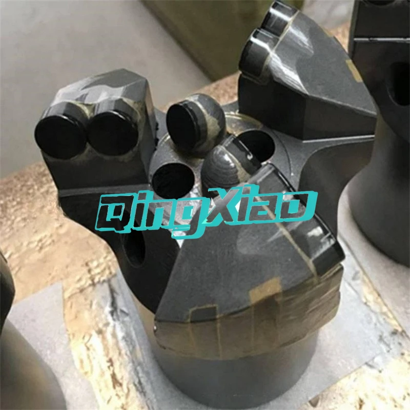 Φ94 Diamond Drill Bit for Tunnel Excavation PDC Composite Sheet Concave Three-Wing Rock Drill Bit