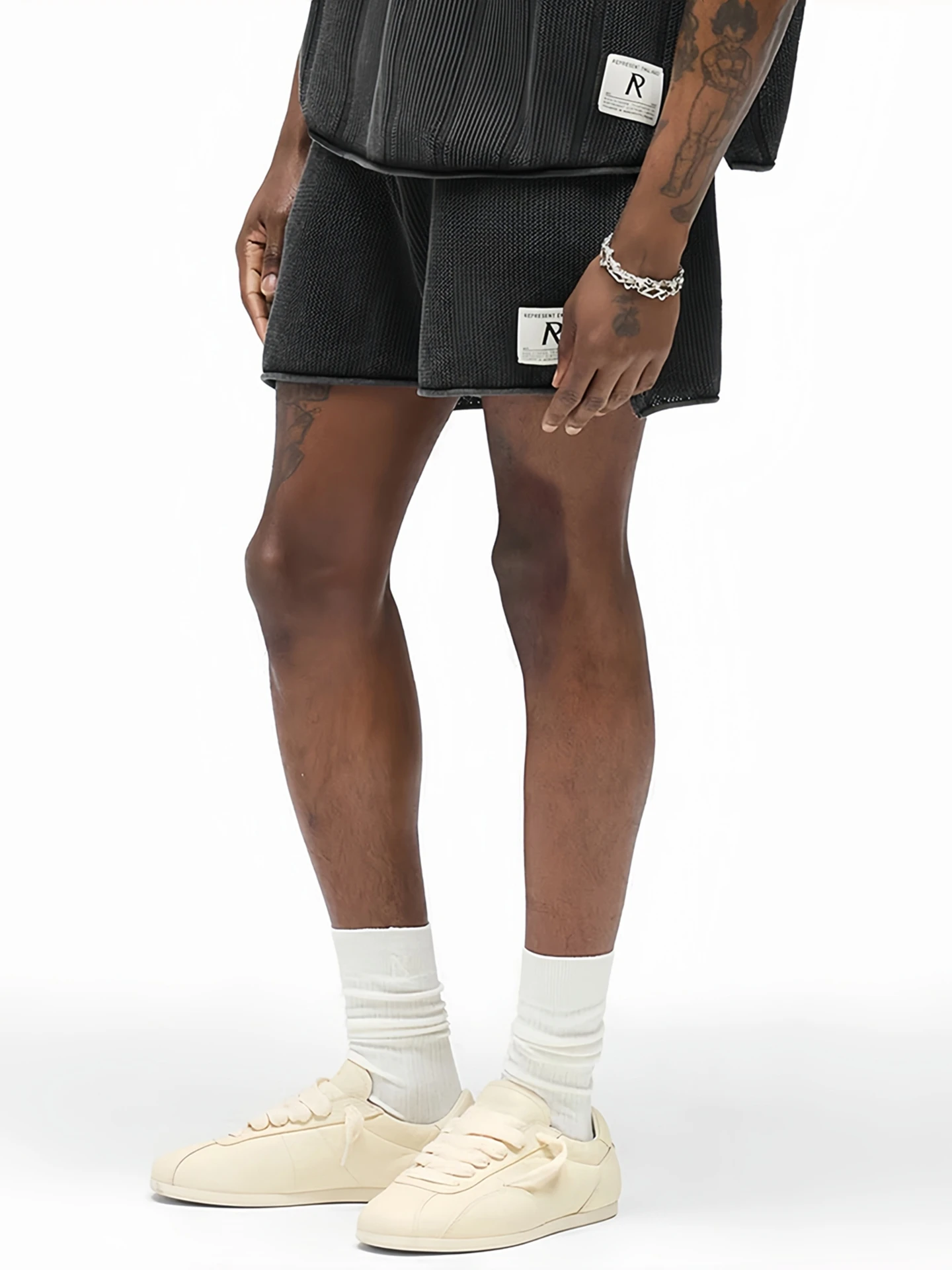 American Style Ripped Football Letter Patch Washed Mesh Unisex Casual Shorts Loose Fit Cotton Sporty Leisure Shorts