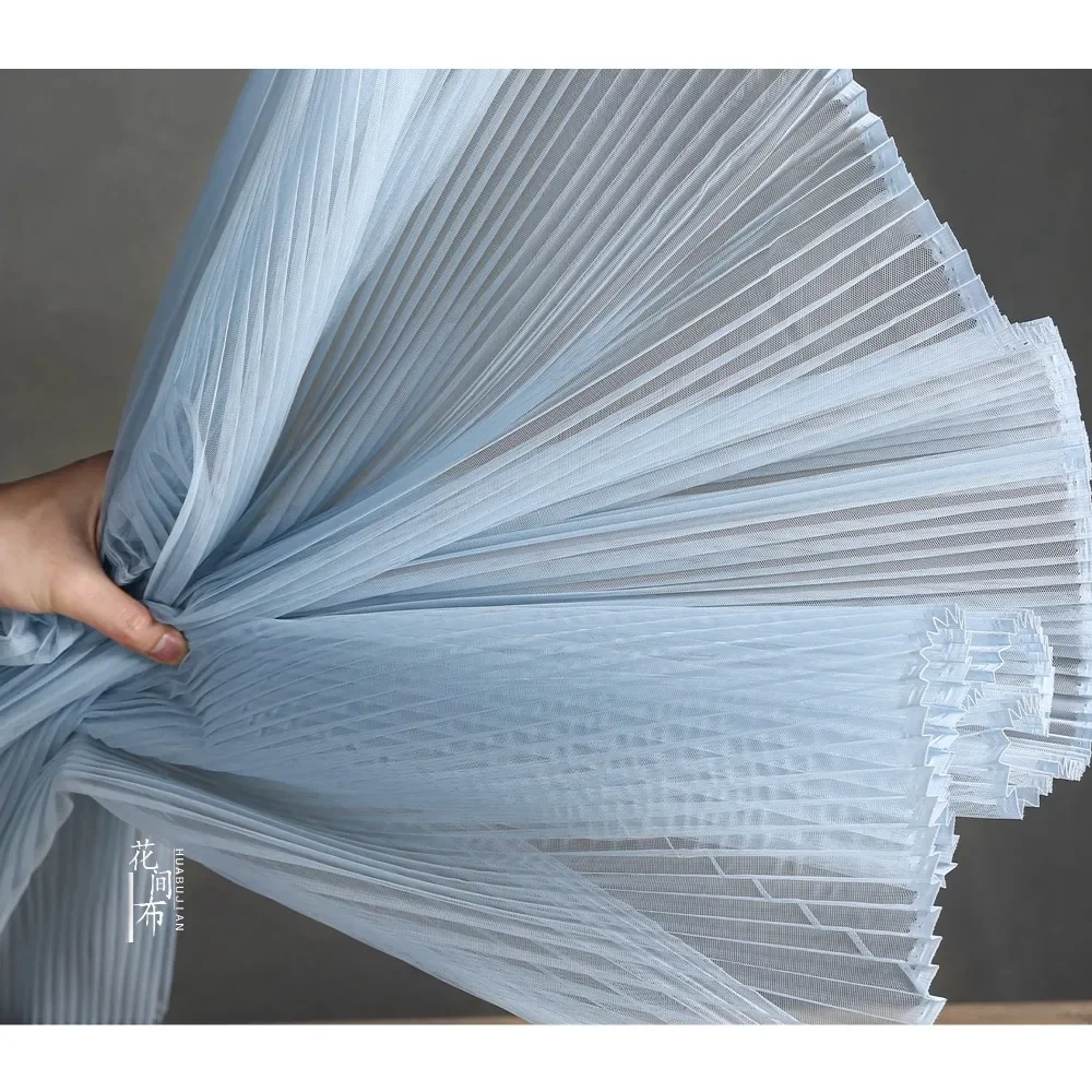 Pleats Organ Hard Mesh Fabric Plain Gradient Fold Stiff and Smooth Modelling Decorative Background Dress Apparel Design Cloth