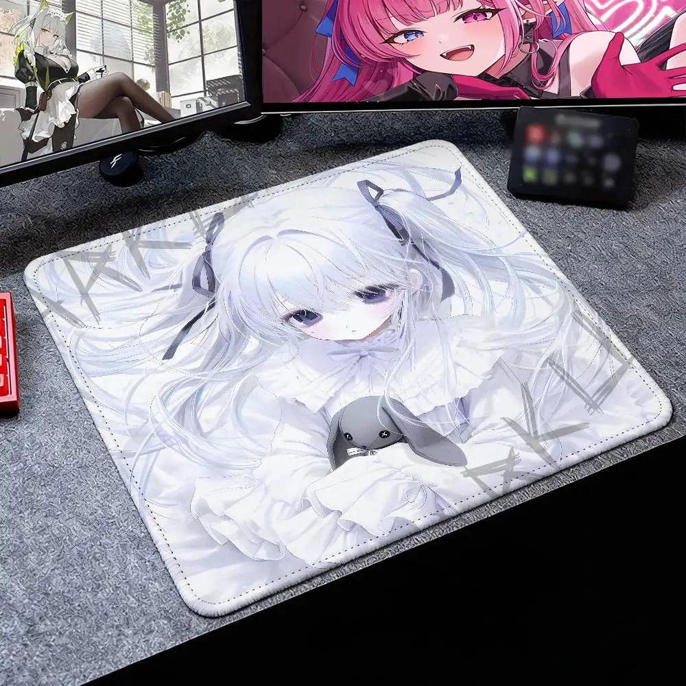 Cute White Hair Anime Girl Small Mouse Pad, Soft Pastel Lolita Style Mousepad With Bunny Doll Non‑Slip Rubber Base Mini Mat