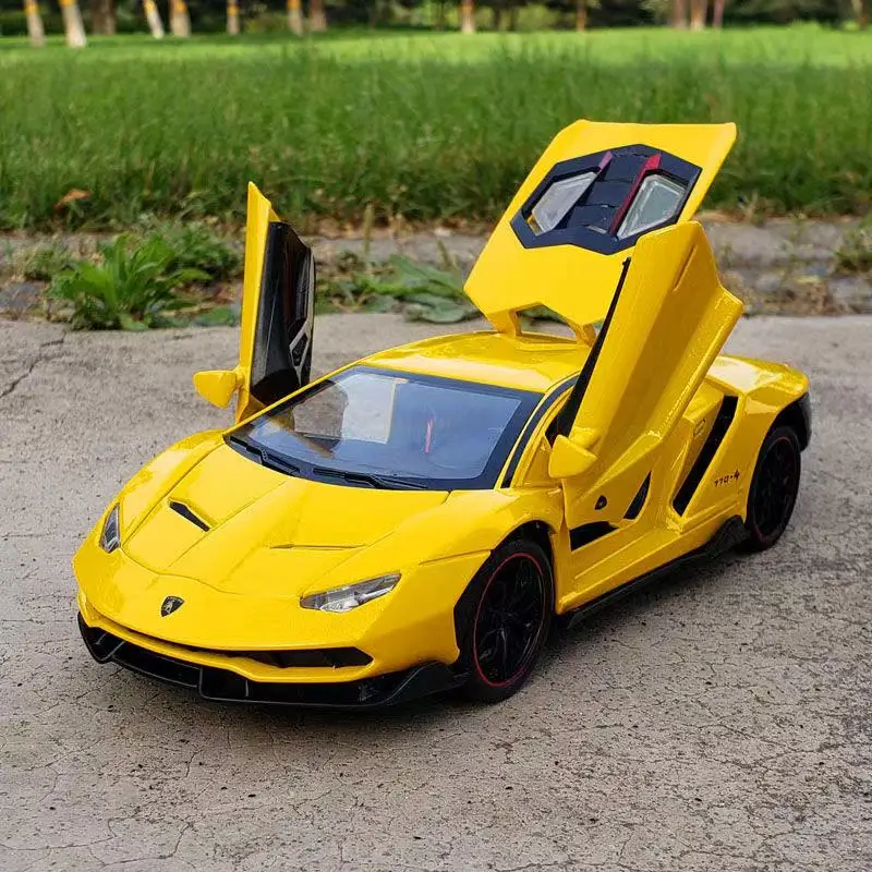 

New 1:24 Diecast Lambor 770 High Simulation Alloy Sports Car Model Sound Super Racing Hot Car Wheel Children Gift Miniature Car