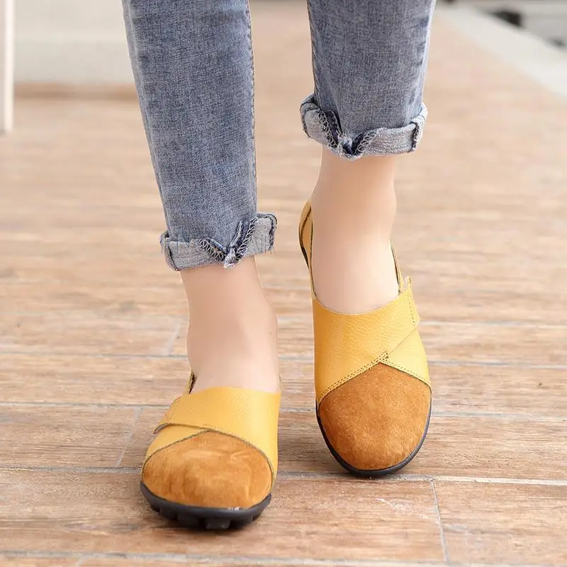 2025 zapatos planos de mujer de cuero genuino suave talla grande 35-43 mocasines zapatos náuticos para mujer gancho bucle mocasines de mujer