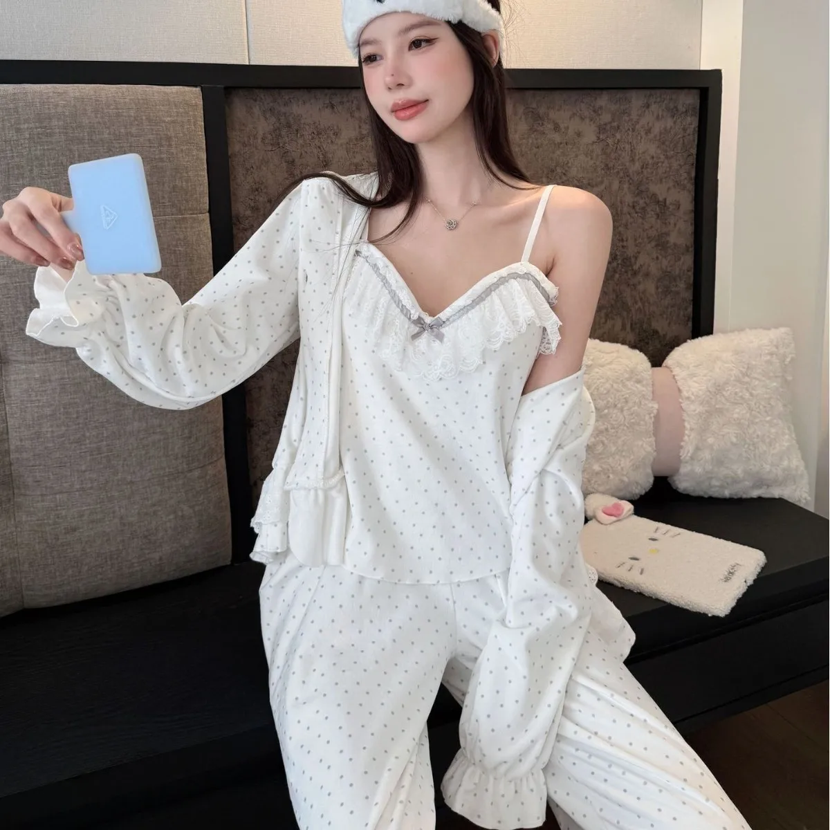 Island Velvet Wave Point Princess Girl Sweet Lace V-neck Long sleeved Pajama Early Autumn New Comfortable Pajama 3-Piece Set