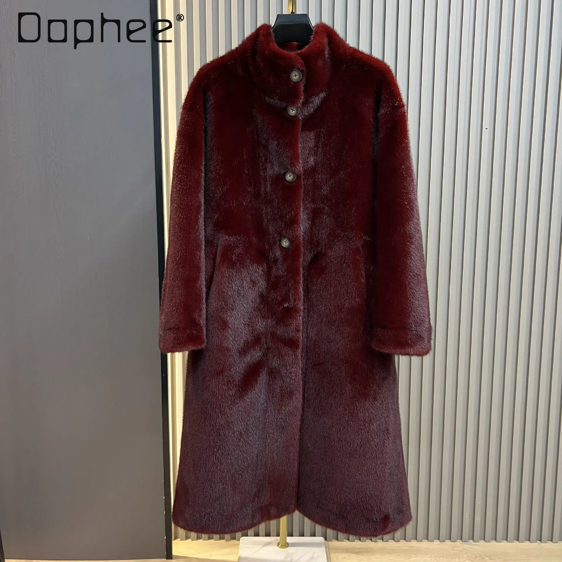 

Red Mink Fur Coat 2025 Winter New Faux Fur Integrated Thickened Warm Simple Elegant Stand Collar Coat for Women