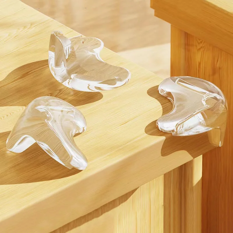 Рисунок 3 - детский уголок, прозрачный защитный