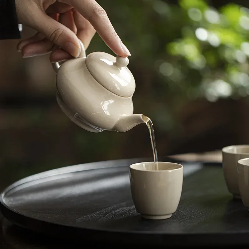 1Pc Color Glaze Ceramic Teapot Hand-held Kung Fu TeaSet Pot Original Earth Color Household Teapot Ball Hole Filter Hand-held Pot