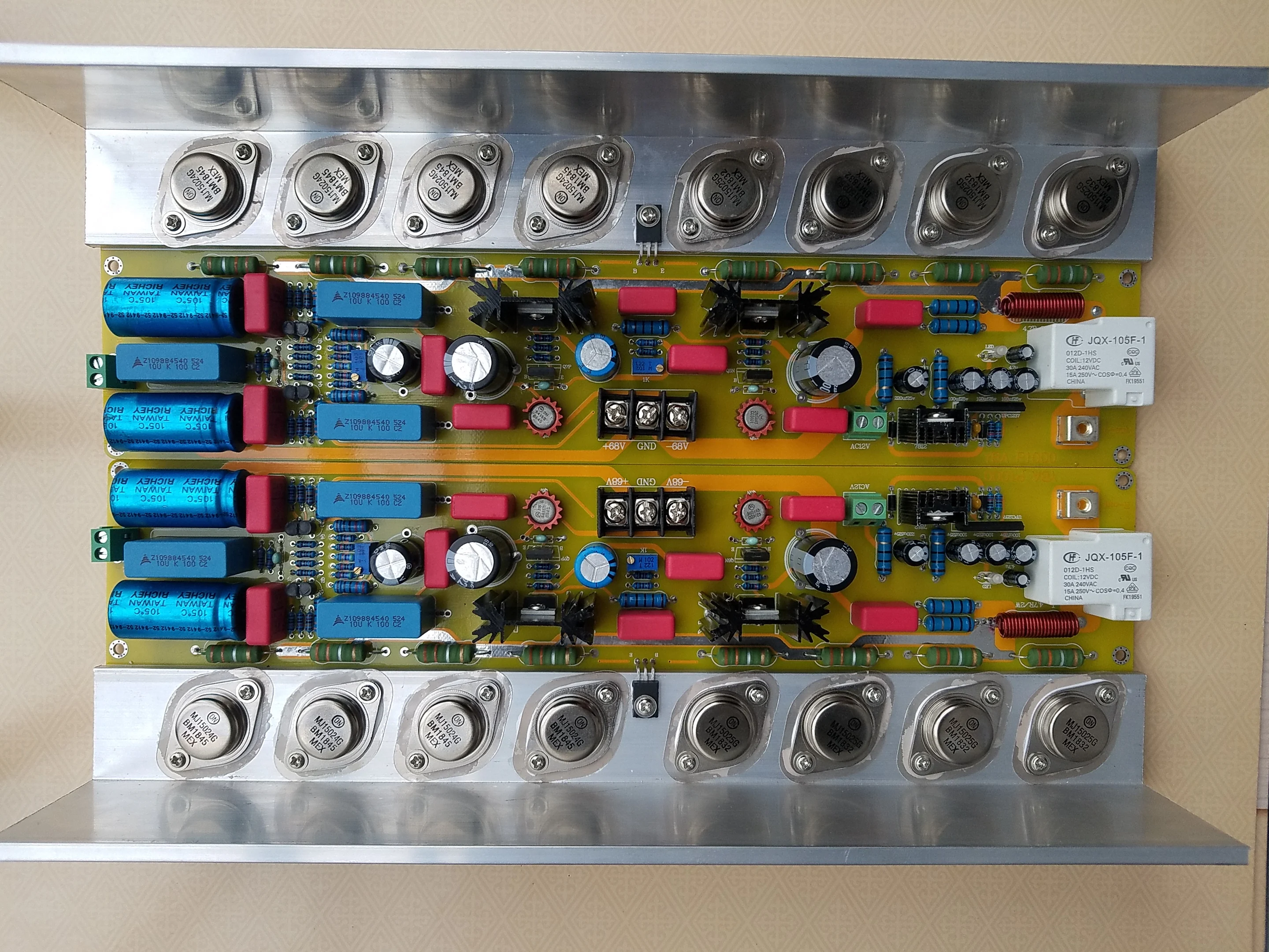 

France YBA-P1000 Cheongsam Amplifier Board (2 Yuan Per Set)