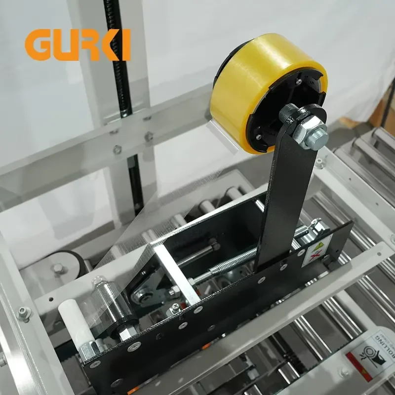 GURKI Semi-Automatic Taping Carton Case Tapping Machine Auto Sealing Tape Close Carton Machine