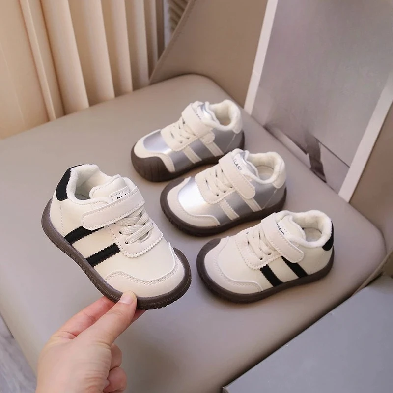 

Boys Girls Flats Toes Capped Anti-kicked Kids Casual Shoes Non-slip 2025 New Fashion Children Running Hook&loop Striped Shoes