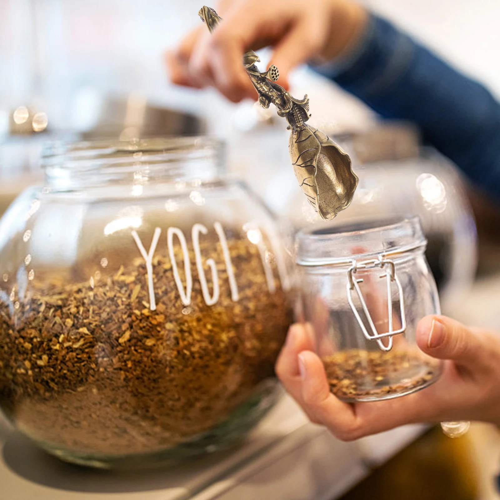 

1pc Copper Tea Scoop Mini Spoon Lotus Style Metal Kitchen Accessory For Coffee Bath Salts Restaurant Use Tea Accessories