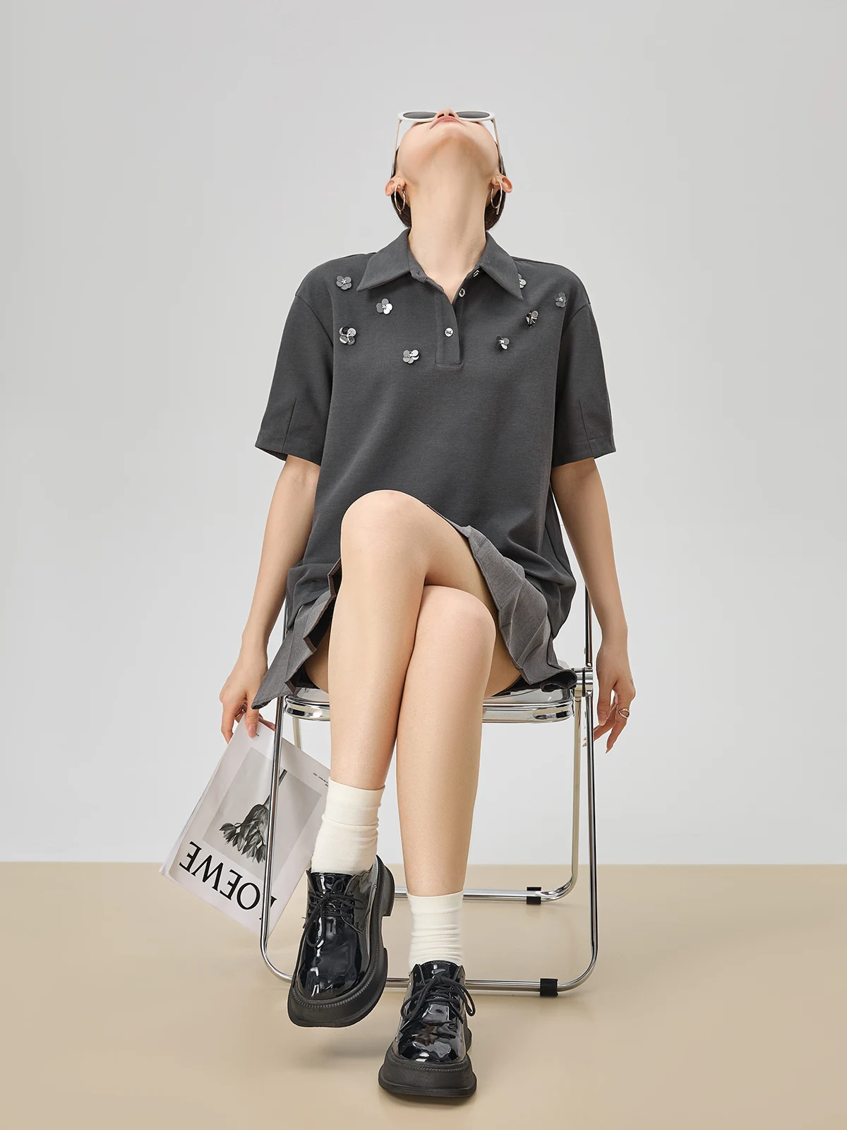 

Женский летний топ с пайетками и коротким рукавом, красивый дизайн, корейский стиль, прямой крой, полиэстер