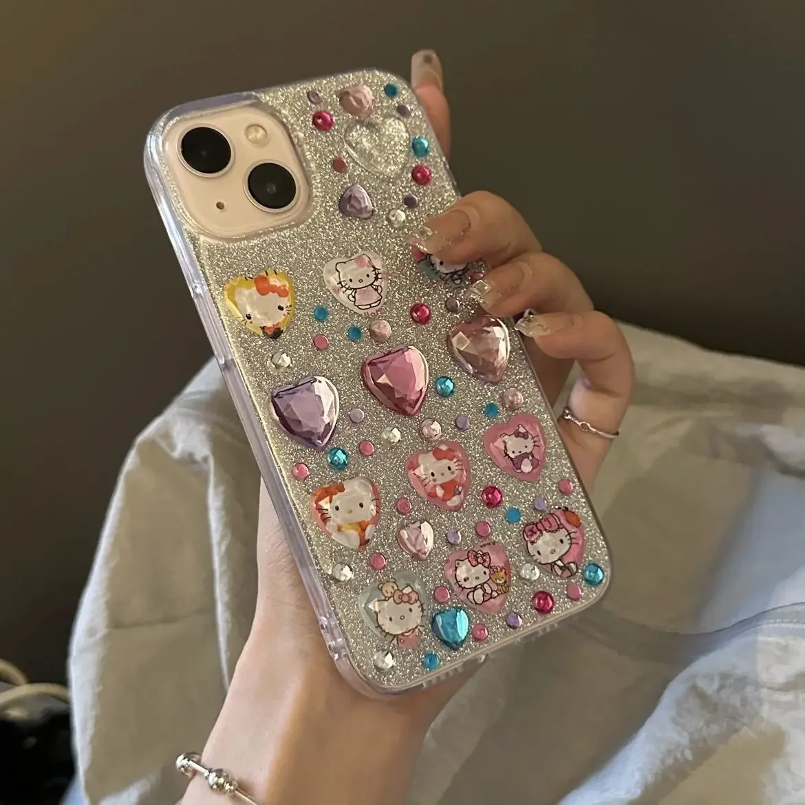 Sanrio Hello Kitty Gekleurde Diamant Iphone Case Driedimensionale Leuke Beschermhoes voor Iphone 16 15 14 13 12 11 Promax