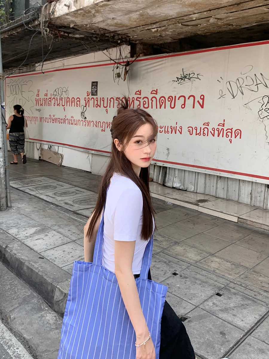 

YANUOYU Women's Slim Fit ort Sve round Ne T-irt Versatile Basic Ceiling Pure Color Commute Sle Summer Faion