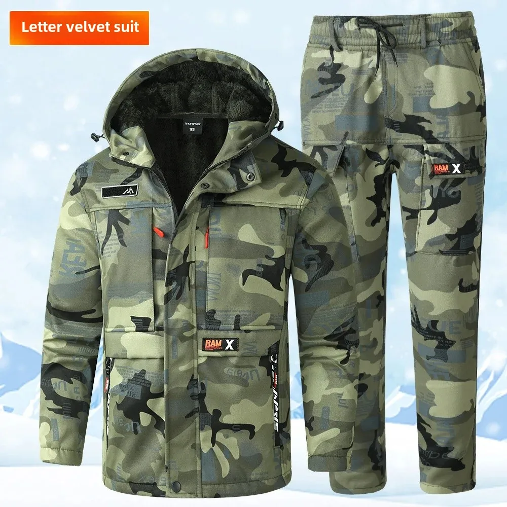 Thickened Fleece Autumn Winter Men's Workwear Outdoor Cycling Mountain Climbing Suit Windproof Waterproof Warmth Riding Outfit