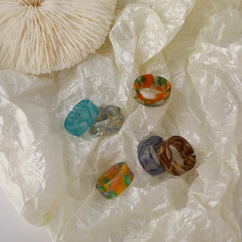 Acrylic Resin Blending Open Ring Vintage Minimalist Fashion Jewelry for Women Adjustable Standard Size Multicolor