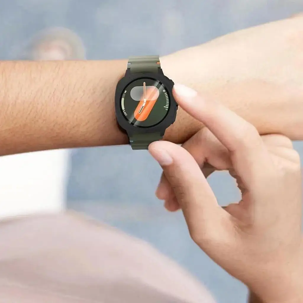 2-in-1 Case+Sports Silicone Strap for Samsung Galaxy Watch 7 40 44mm Appearance Upgrade Ultra Case for Galaxy Watch 7 Bracelet image 5