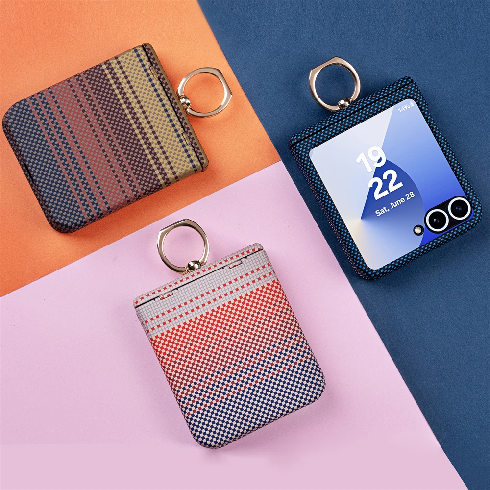 高品質カーボンファイバーテクスチャリングブラケットフロストケース Samsung Galaxy Z Flip 7 FE 6 5 4 3 ワイヤレス充電ヒンジカバー対応