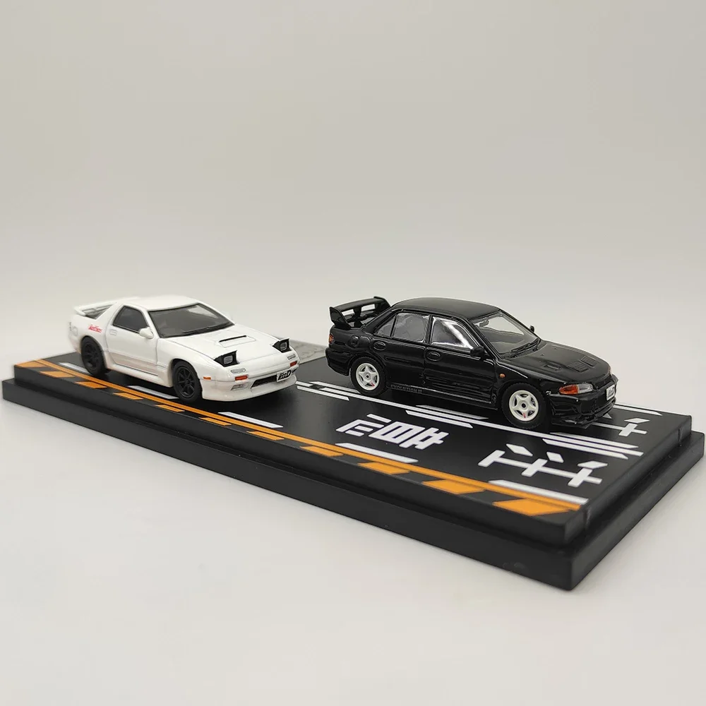

Diecast 1:64 Scale Mitsubishi EVO 4 Nissan GTR R32 First Text D Set Alloy Car Model Collectible Toy Gift Souvenir Display