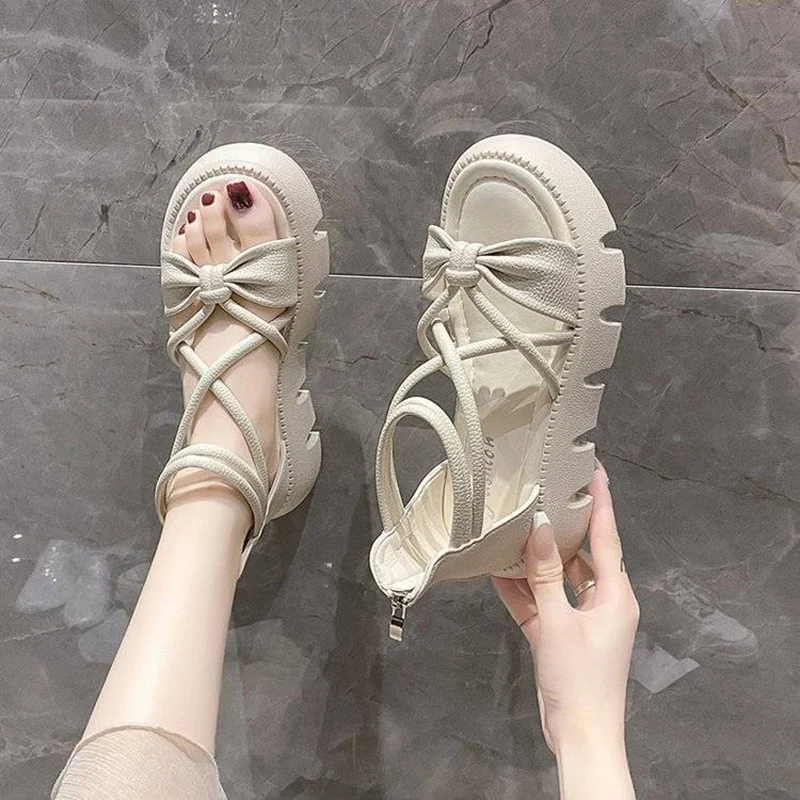 Round Toe Sponge Cake Thick Soled Women\'S Sandals 2024 Summer New Korean Version Cross Strap Back Zippered Roman Shoes