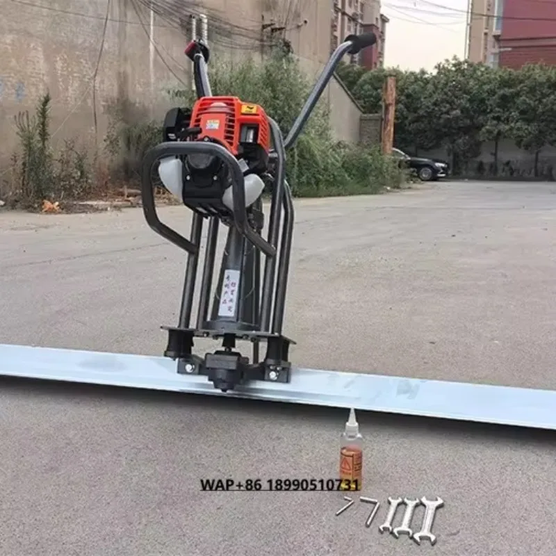 High Efficiency Powered Handheld Concrete Vibrating Screed Low Price Sale Core Components Including Engine and Motor