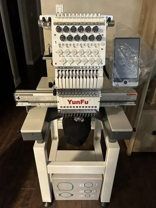 Hot Sale! Fully Automatic Computer Embroidery Machine, 12/15 Needle, 500*350, Perfect For Flat Embroidery, Cap Embroidery, And G