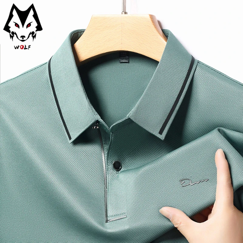 New Men's Business Casual Long Sleeved Shirt with Badge Solid Color Polo Shirt Fashionable Breathable Comfortable Versatile Top