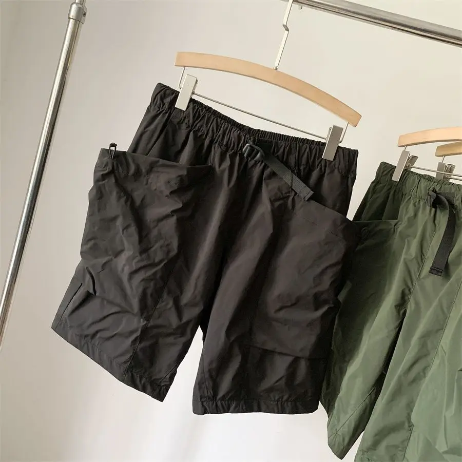 GOLDWIN 26SS Unisex Loose Fit Wasserdichte Ripstop-Shorts mit mehreren Taschen, leichte Techwear für Outdoor-Wanderungen, Gorpcore, knielang – Detail 3