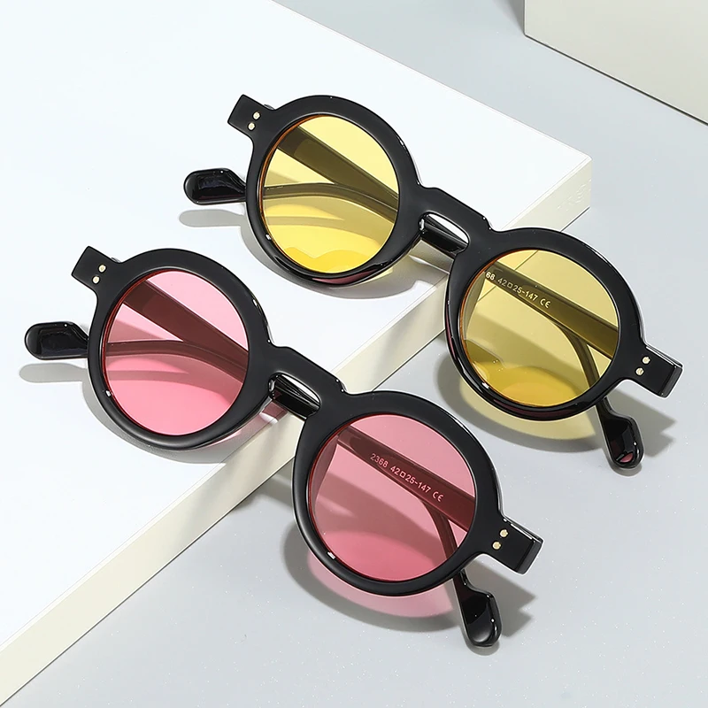SO&EI Retro małe okrągłe okulary przeciwsłoneczne damskie moda przezroczyste soczewki oceaniczne odcienie UV400 męskie nity modne punkowe okulary przeciwsłoneczne — zdjęcie 4