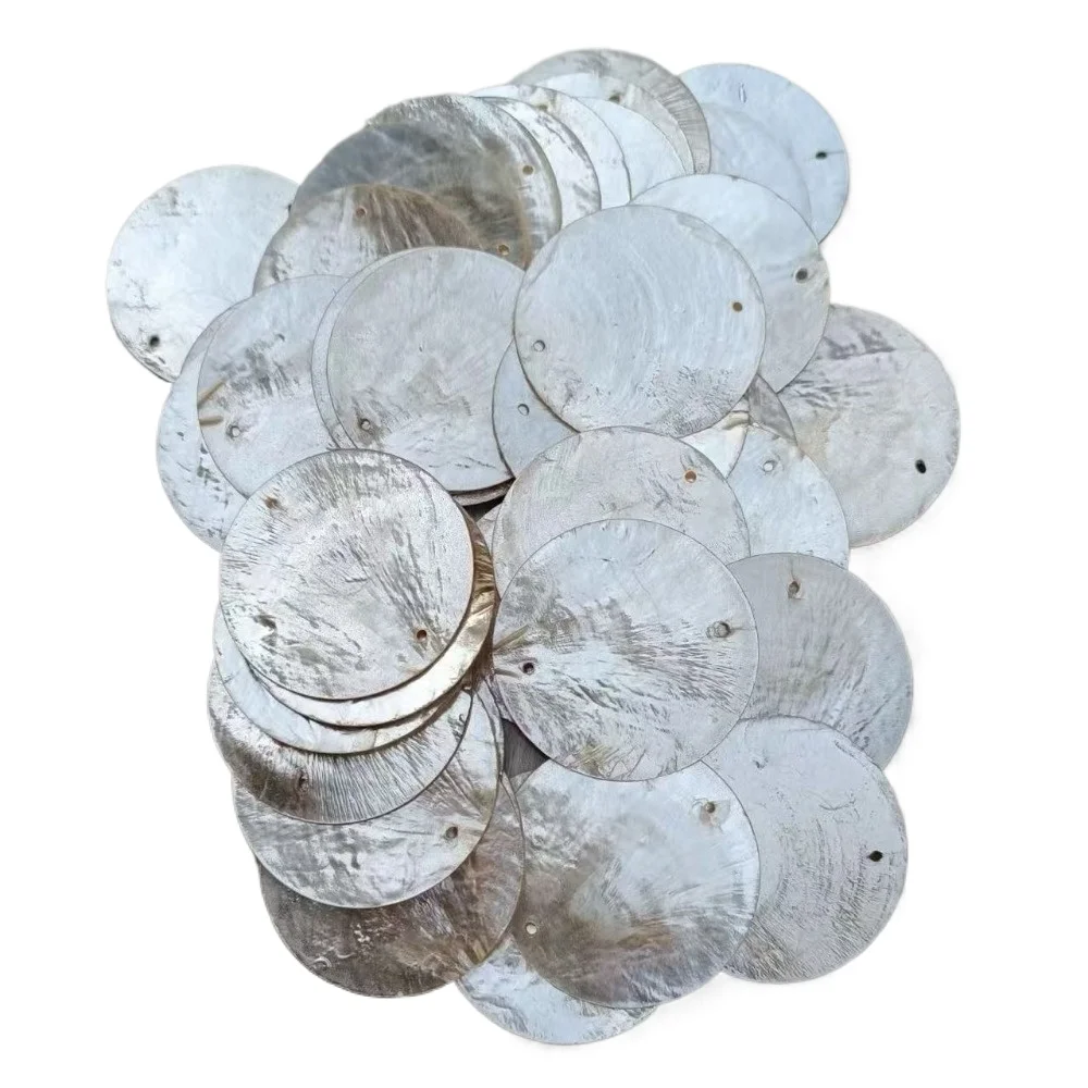 100 Pcs Capiz Shell with Two Holes Flat Round Shells Pendant Beads Wind-bell Hanging Dream Catcher for Making Charms Gold