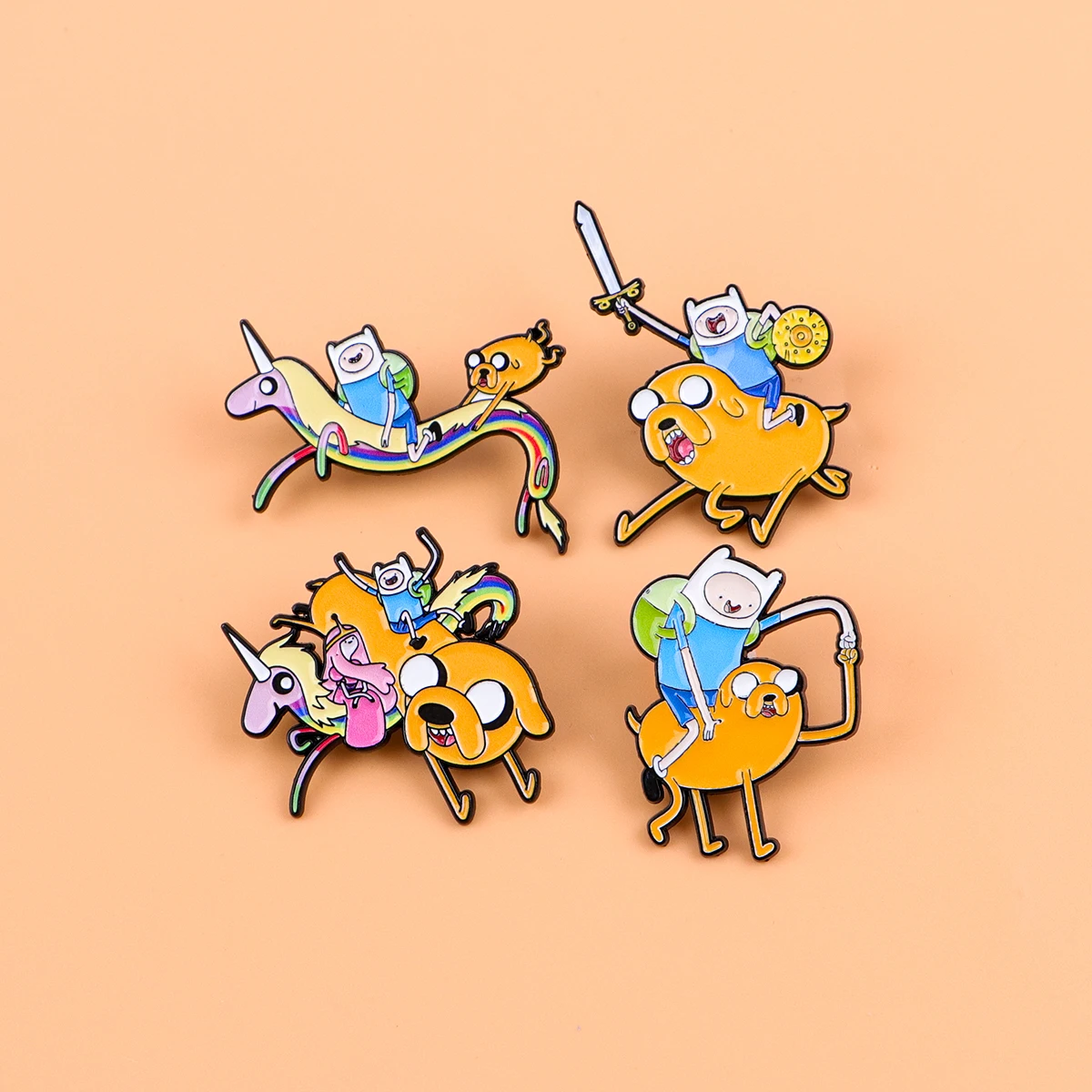 4 قطعة/المجموعة مضحك مغامرة المينا دبابيس بروش معدني على ظهره قبعة حقيبة طوق التلبيب شارات الرجال النساء مجوهرات الأزياء جمع هدية