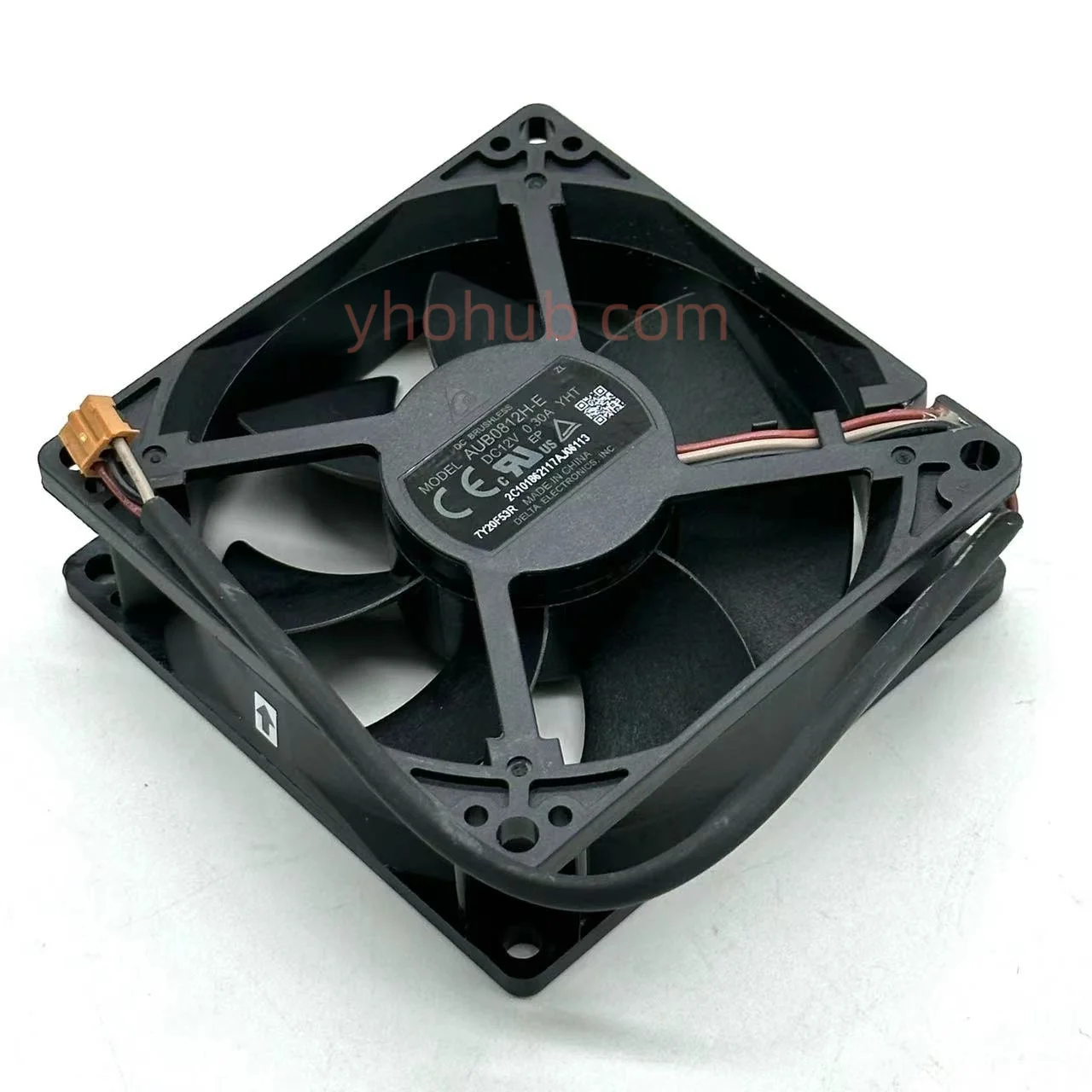 

Delta Electronics AUB0812H-E DC 12V 0.30A 80x80x25mm 3-Wire Server Cooling Fan