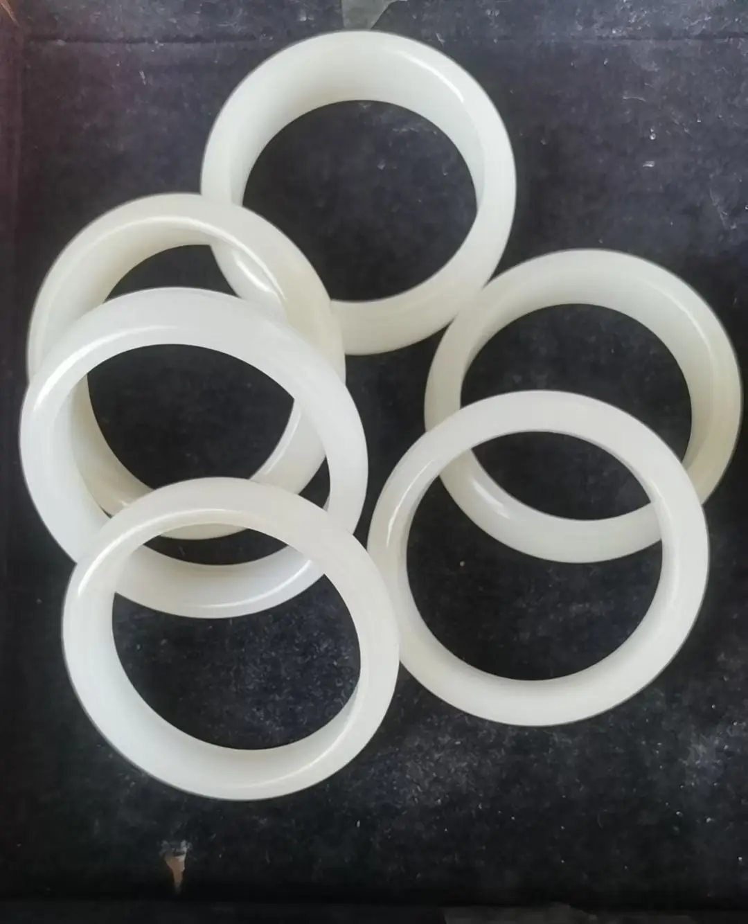 

AAA 1 шт. сокровище китайский винтажный Hetian старый нефрит плавный большой браслет с удачей тотем резьба амулет Таймстаун